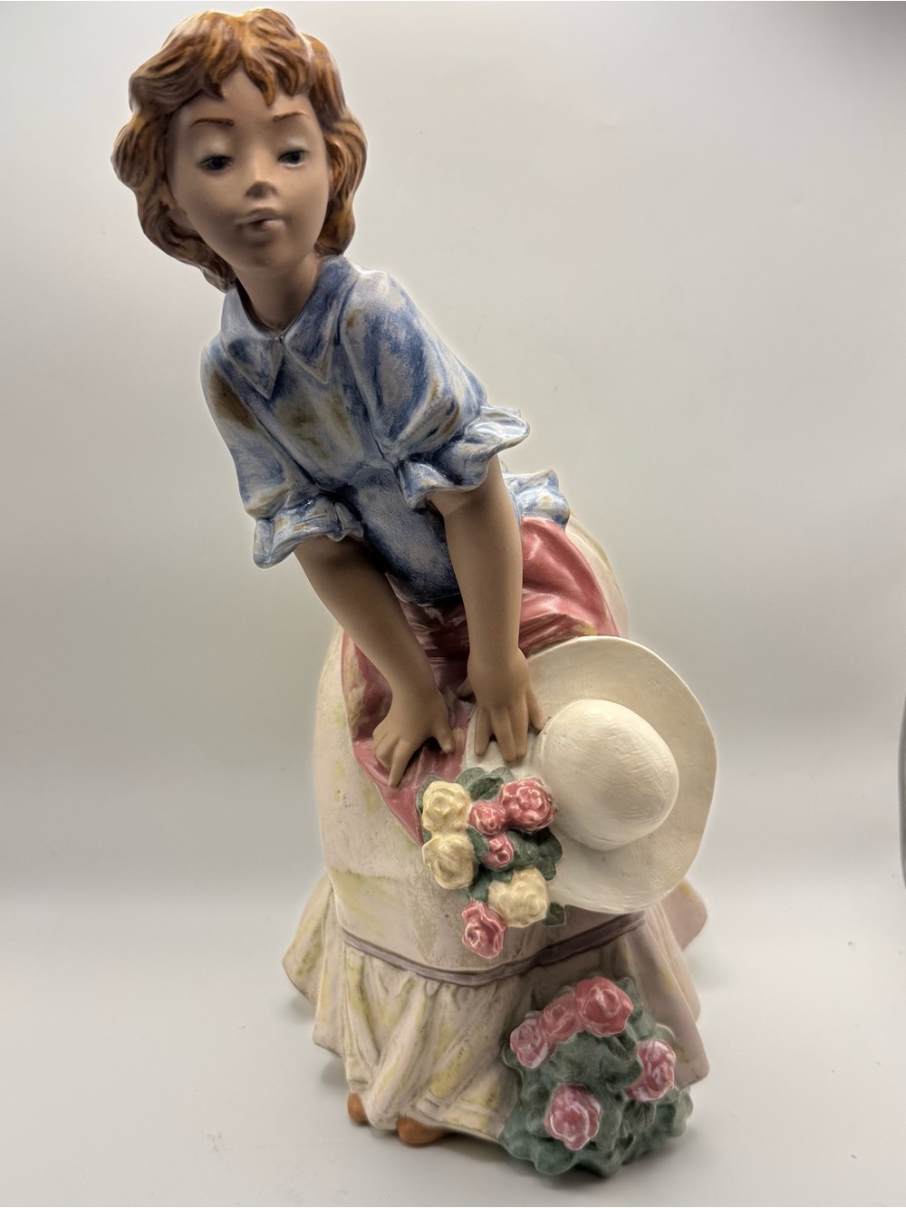 Lladro 3506 Dear Simpatica Maiden Girl Hat Flowers Gres Finish Figurine Retired